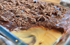 creme-gelado-com-chocolate-13041