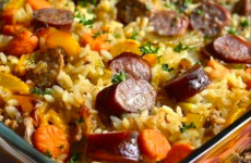 Arroz-a-Portuguesa-facil-e-delicioso-eu-sempre-faco-pra-servir-no-almoco-em-familia