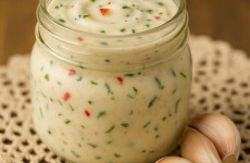 molho-de-alho-cremo